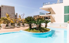 Unique Quinta Vitória